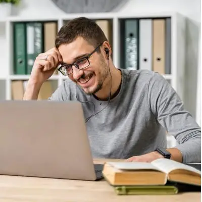 Novos cursos gratuitos para ajudar você a alcançar o próximo nível